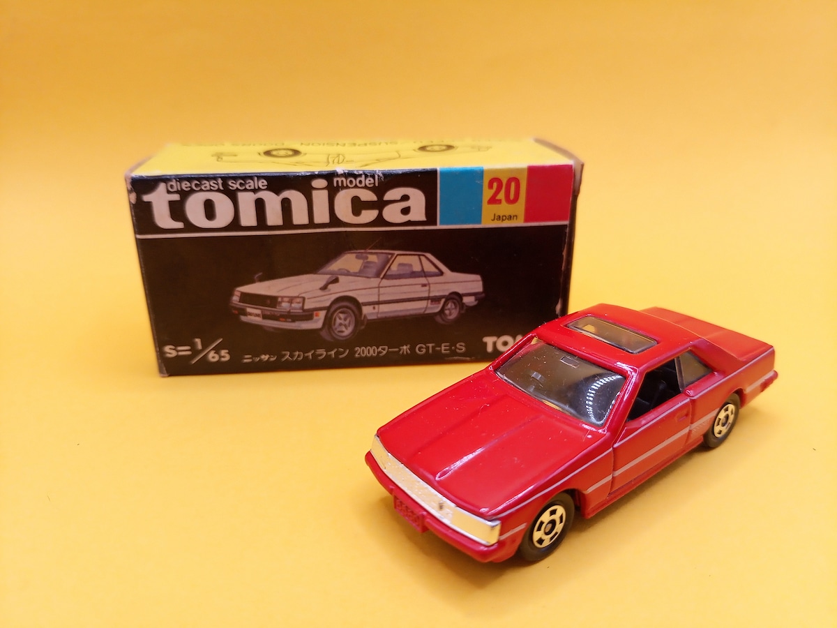 【163】トミカ　黒箱　日本製　ニッサン　スカイライン　2000GT　真空メッキ トミカ 【163】トミカ 黒箱 日本製 ニッサン スカイライン 2000GT 真空
