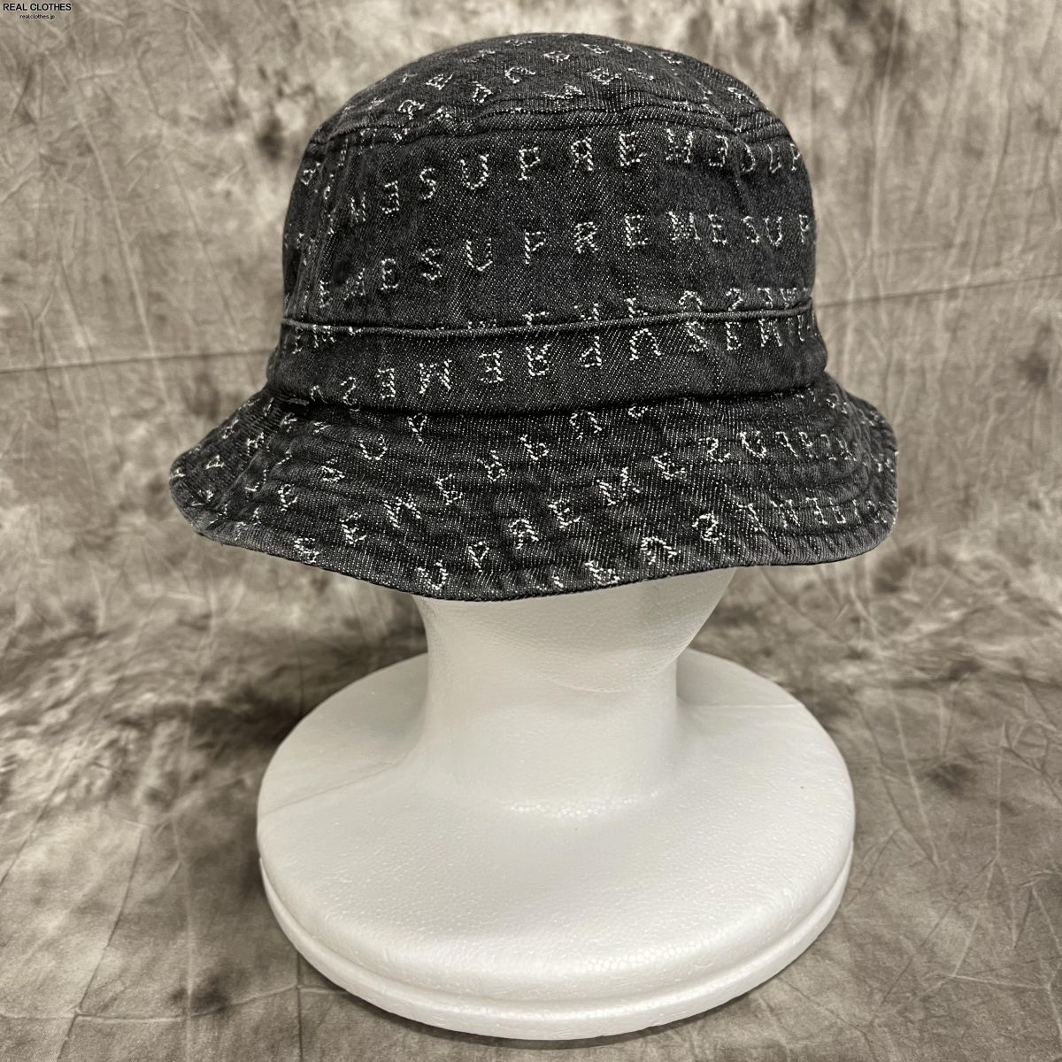 シュプリーム ステンシル ウェビング ブーニー / ブラック Supreme/シュプリーム【23SS】Stencil Webbing Boonie