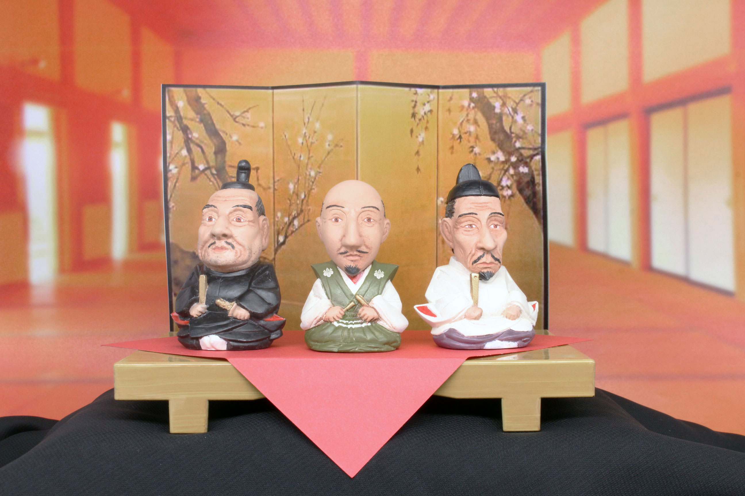 誰もが知っているあの戦国武将BIG3がソフビに！ ガチャ「戦国武将 そふ