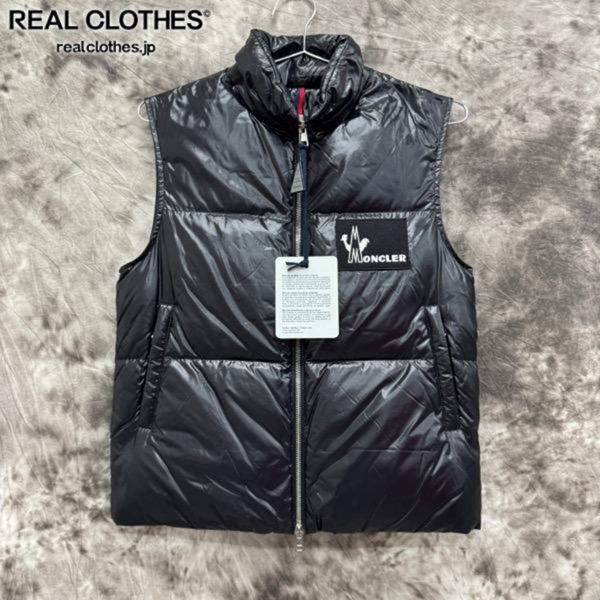 MONCLER モンクレール ダウンベスト　保存袋　専用ハンガー MONCLER モンクレール ダウンベスト 保存袋 専用ハンガー